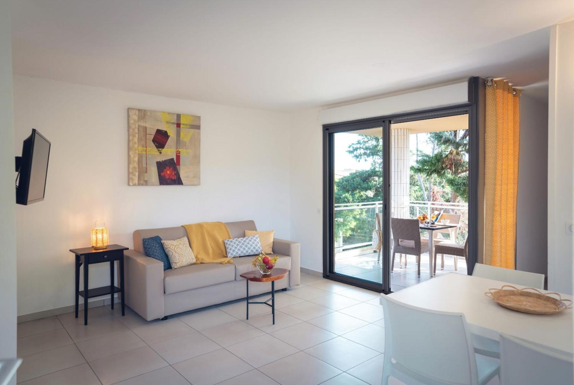 Marina Bianca Aparthotel