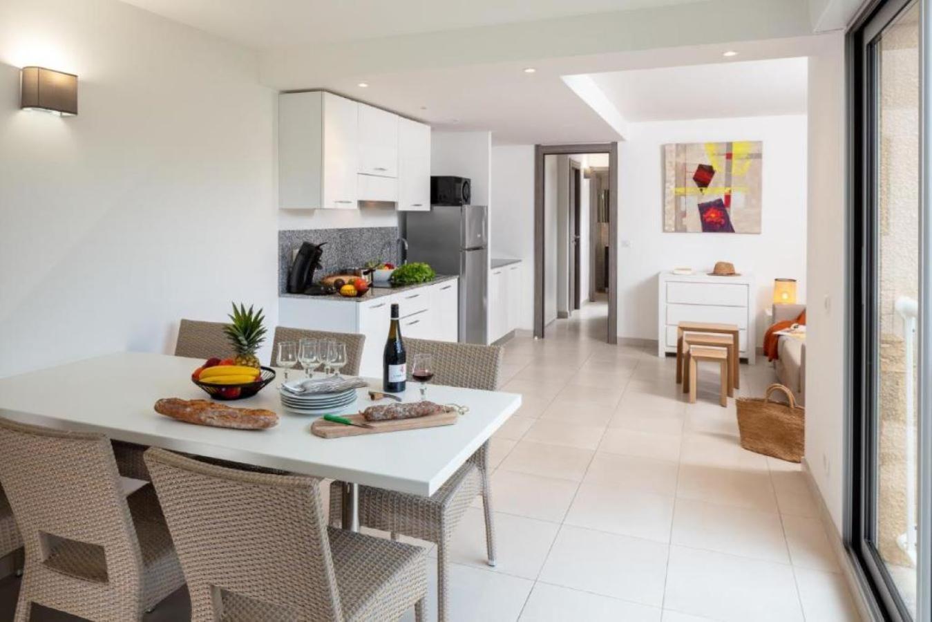Aparthotel Marina Bianca 3*
