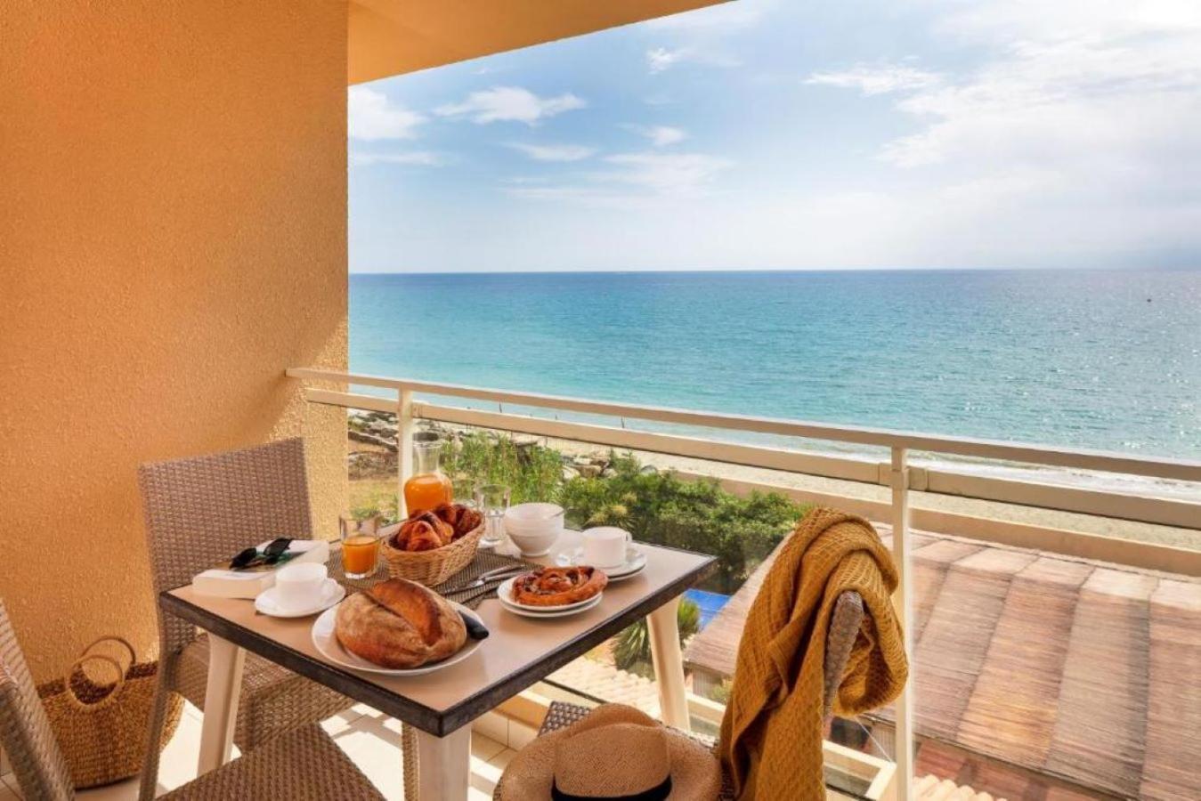 Résidence Marina Bianca Appart hôtel Santa-Lucia-di-Moriani