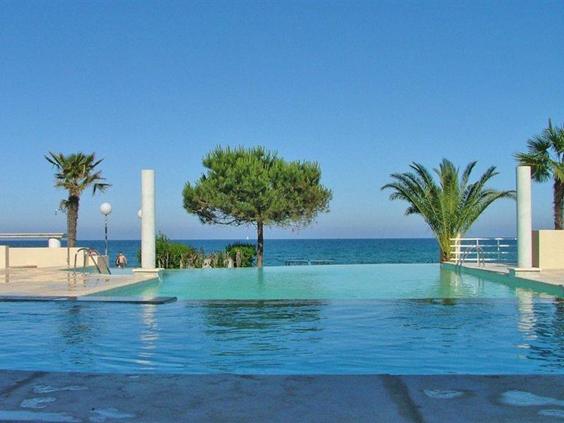 Résidence Marina Bianca Appart hôtel Santa-Lucia-di-Moriani